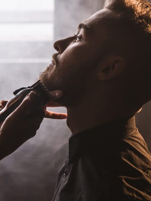 Servicio de barbería y corte de caballero en Caldas de Reis